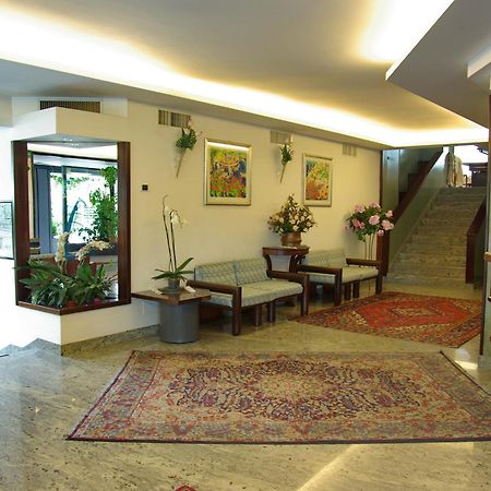 Zenit Hotel Giulianova Extérieur photo