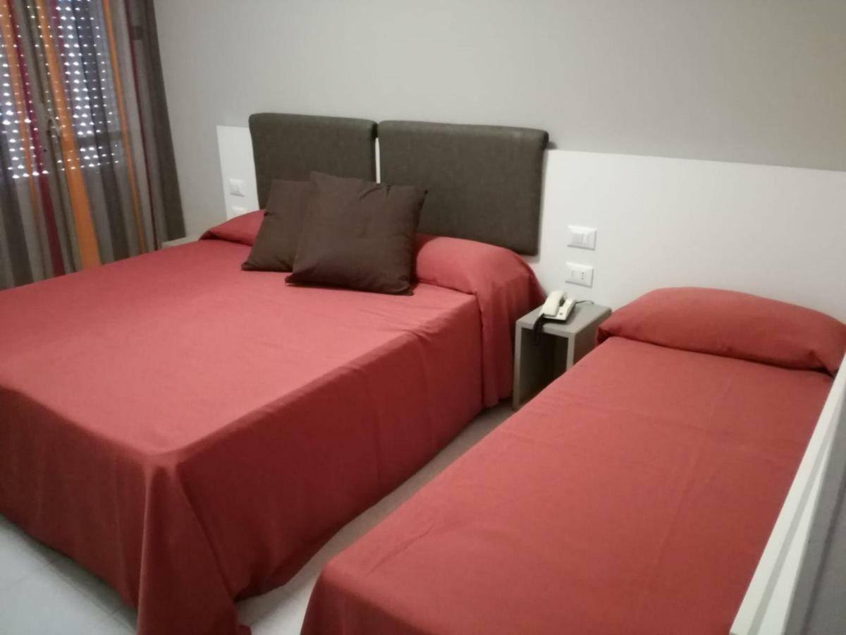 Zenit Hotel Giulianova Extérieur photo